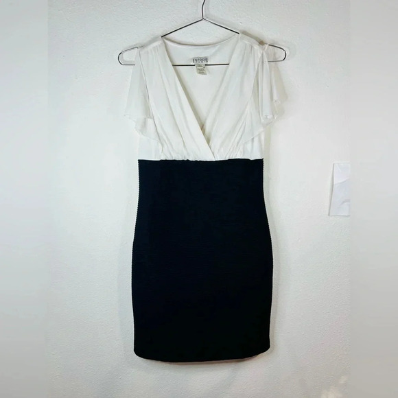 Enfocus Studio White and Black Sheath Dress with Ruched Top Open Ruffle Size 4 - Picture 1 of 9